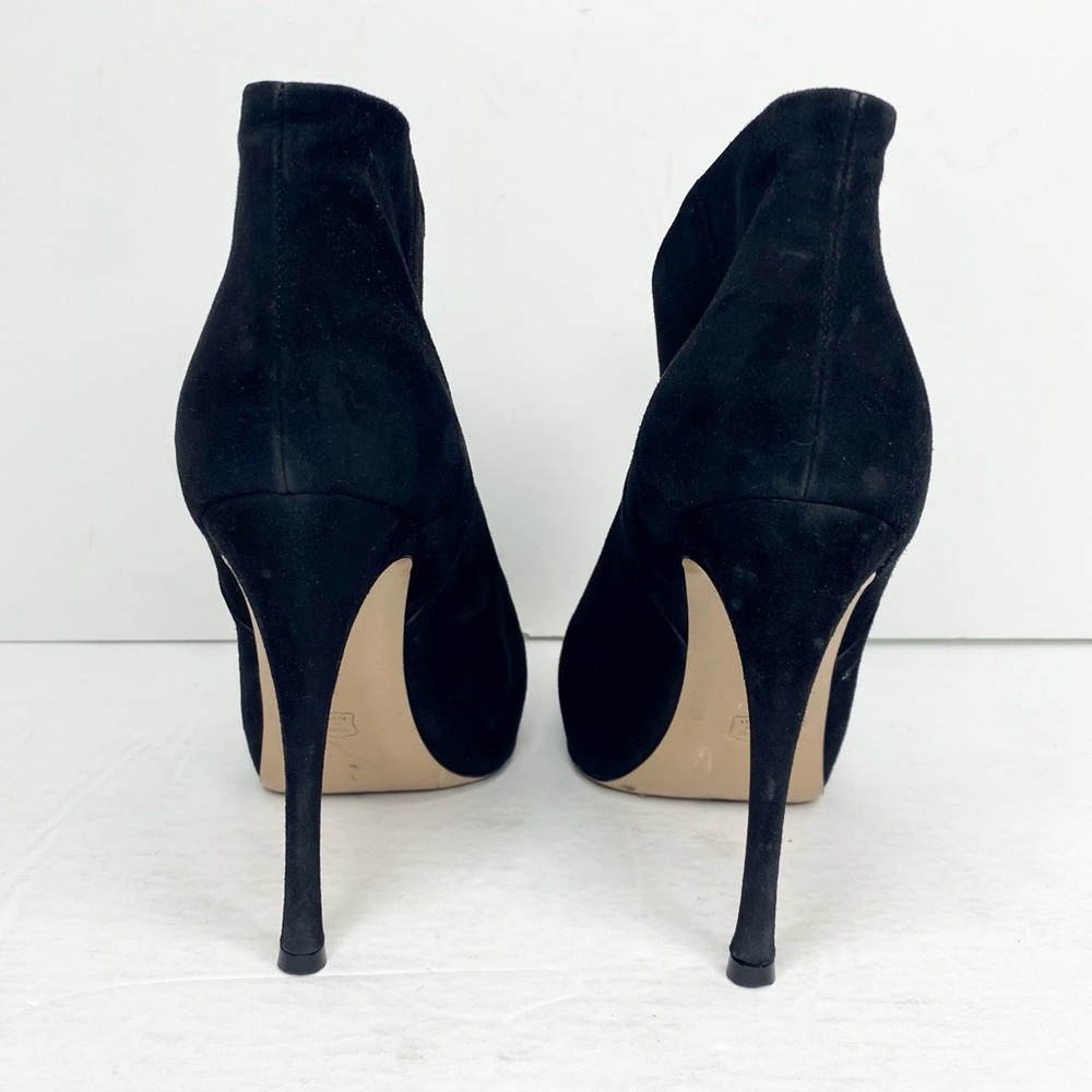 Gianvito Rossi Suede Stiletto Ankle Booties - Picture 7 of 9